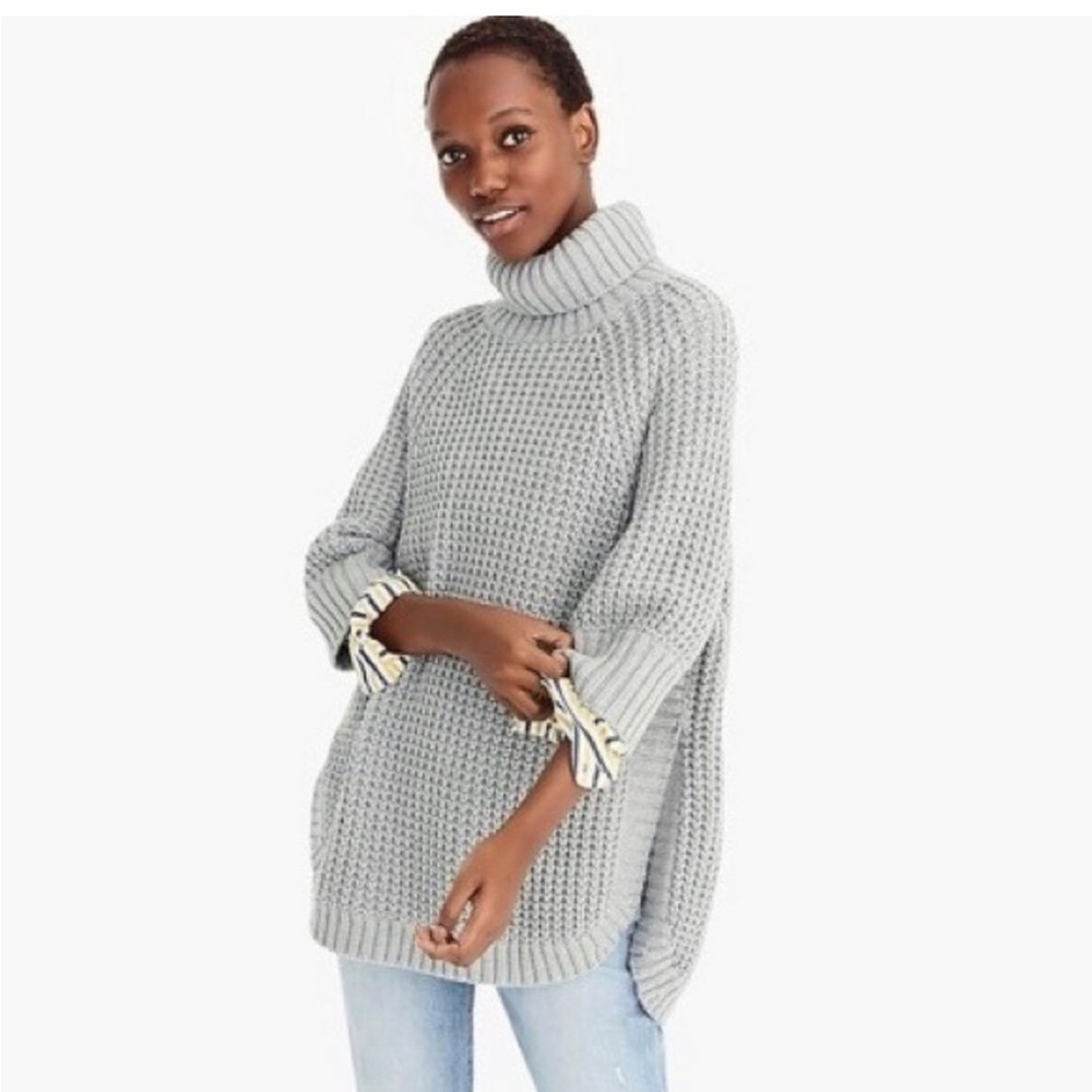 NWT J. Crew  Poncho Sweater Gray with Buttons Size M